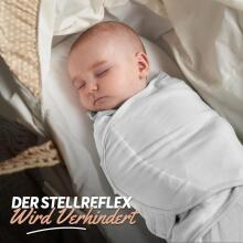 Summer Infant Art.299914 Swaddle Me Gray/White Stripes  Cotton swaddle for comfortable sleep; suitable for swaddling babies weighing 3.2 kg to 6.4 kg.