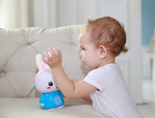 Alilo Art.G6 Red LV – Interactive Educational Music Player/Night Light for Children from 0 Months with Latvian Voice
