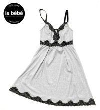 „La Bebe ™“ slaugos užtemimas, 322748 pilkas motinystės slaugos naktinis marškinėlis su nėriniais