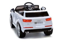 Baby Maxi Audi Q7 Black Art.827  Машина на аккумуляторе с дополнительным пультом управления