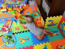 „BebeBee Puzzle Art.TG364130“ daugiafunkcis vaikų daugiafunkcinis kilimėlio galvosūkio raidės iš 10 elementų