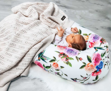 La Bebe™ Rich Cotton Nursing Maternity Pillow Art.78248 White&Grey dots Подковка для сна, кормления малыша 30x104 cm
