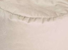 La bebe™ Pillow Eco Velvet 40x60 Art.7310 Beige/Grey Spilvens no mīksta mēbeļu auduma VELVET ar rāvējslēdzēju un griķu sēnalas pildījumu ar papildu kokvilnas iekšējo apvalku [40x60cm]
