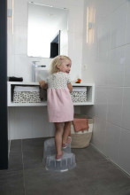 Vaikų kambario vonios žingsnis. CHSTFR Neslystantis kojų atrama