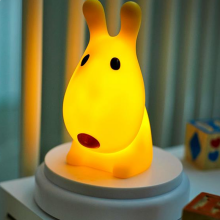Naktinė „Alecto Led Innocent Dog“ stalo lemputė