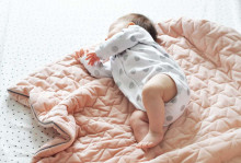 La Millou Velvet Collection Toddler Blanket  Art.95314 Augstākās kvalitātes divpusēja sedziņa (80x100 cm)