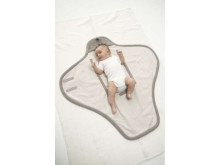 „Jollein Wrap Fleece Heart“ šviesiai rausva spalva. 032-566-64987 „Fleece Wrap“ antklodė 100x105cm