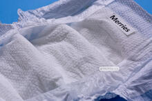 Merries Nappies (6 - 11 kg) 64 psc/pack