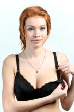 „Bogema Lingerie Art.37999“ juodos rožės motinystės / slaugos liemenėlė su nusegamu diržu