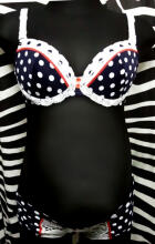 „La bébé Boutique Lingerie Eco Art“. 41810 kolekcija „Fancy Dots & Buttons“ slaugos liemenėlė
