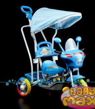 Baby Maxi 2013 Moto 761 интерактивный детский трехколесный велосипед с навесом и функцией качалки
