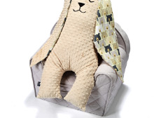 „La Millou“ menas. 84585 „Big Bunny Dobbit Latte Pure Bears“ minkštas miego žaisliukas Triušis