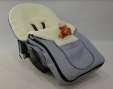 Bambini Art.85657 Спальный мешок на натуральной овчинке для коляски/санок 95 см