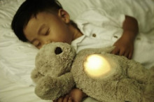 Cloud B Art. 7406-ZZ Glow Cuddles™ Bear Muzikāla naktslampa